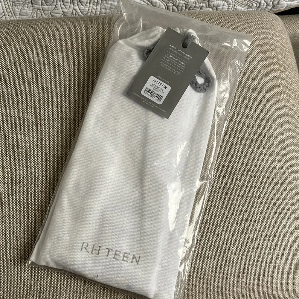 RH AIMEE COTTON-LINEN STANDARD SHAM